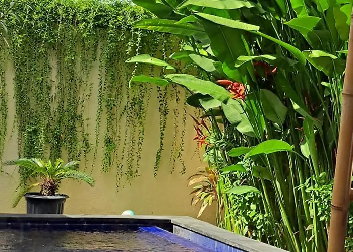 Singapore Spacious 3br Pool In *