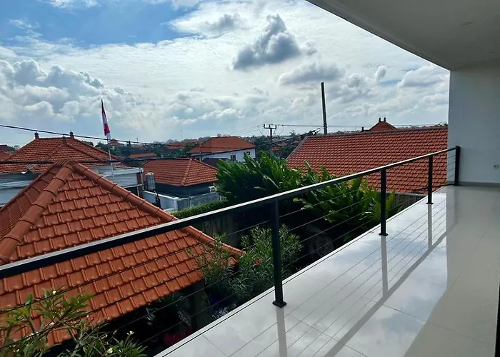 Singapore Spacious 3br Pool In تْشانغو